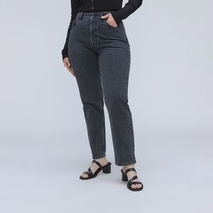Everlane The Curvy '90s Cheeky Jean in Washed Black 30 Crop